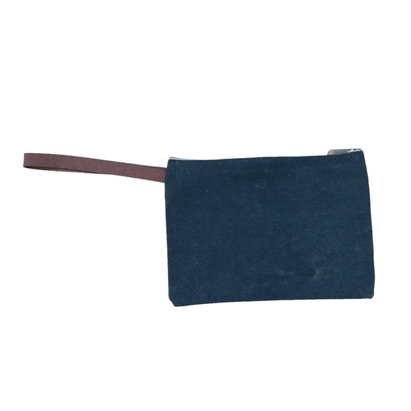 Our Lady of Guadalupe Mexican Virgin Mary Wristlet Makeup Bag Pencil Pouch - Picture 2 of 9